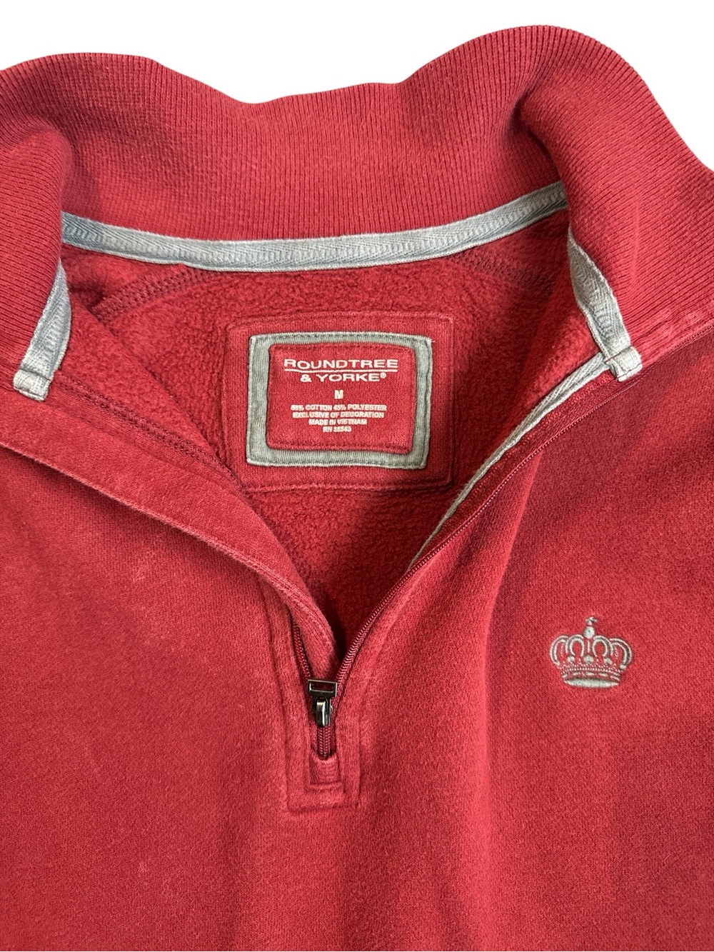 Roundtree & Yorke Red Half-Zip Pullover with Crown Emblem - Picture 2 of 4